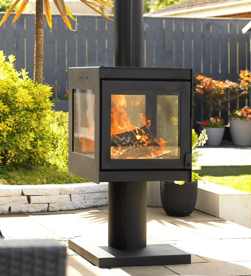 Outdoor living range