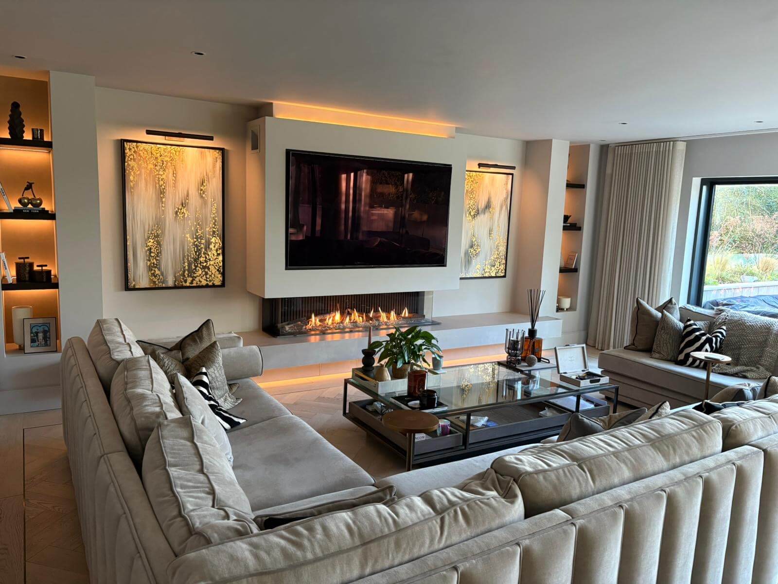 Gas fires for media walls